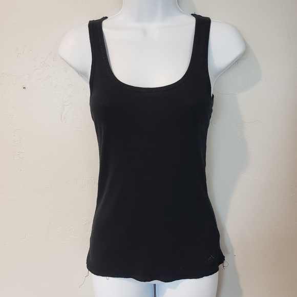 SO Medium Black Tank Top Fitted Layering Ribbed Metallic Threading Scoop Neck - Picture 1 of 6